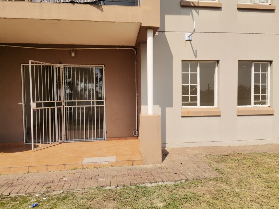 To Let 2 Bedroom Property for Rent in Cashan North West